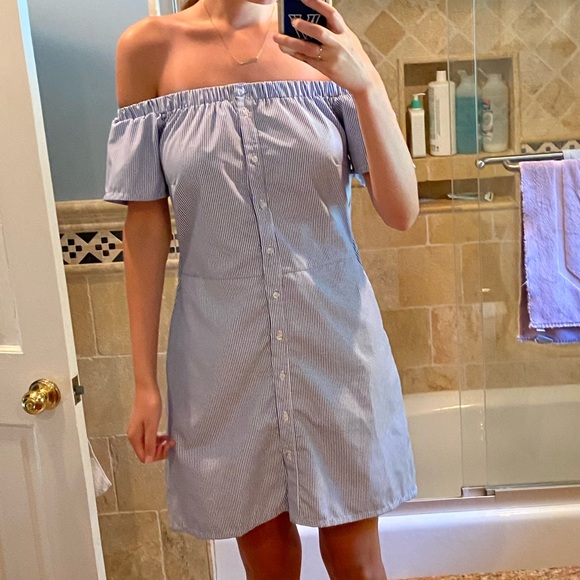 Lord and Taylor off the shoulder Stripes Dress - Picture 2 of 6